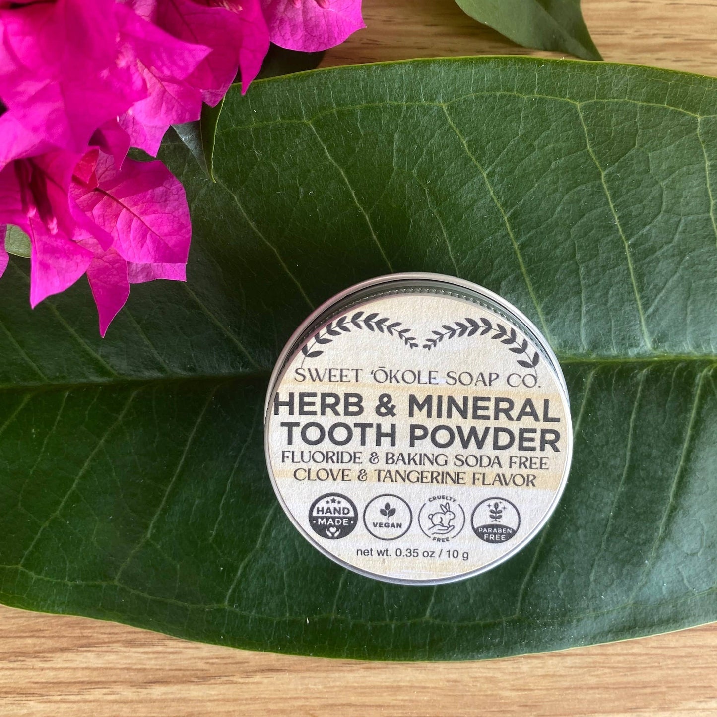 Herb Mineral Tooth Powder with Citrus, Clove & Noni